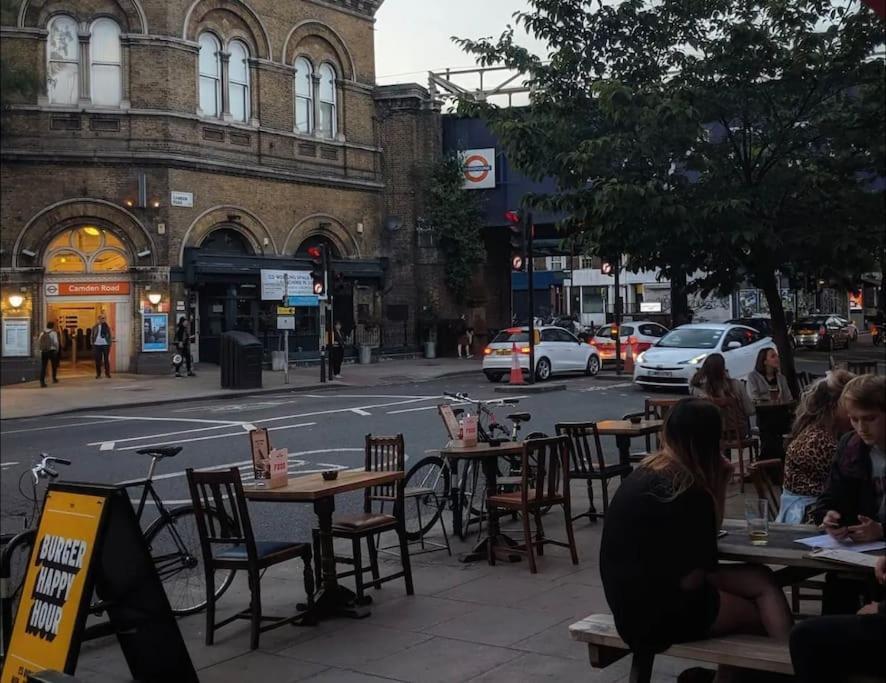 Flat In The Heart Of Camden Town Διαμέρισμα Λονδίνο Εξωτερικό φωτογραφία