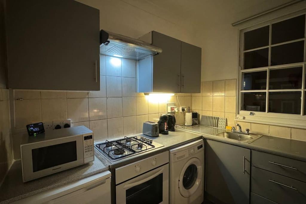 Flat In The Heart Of Camden Town Διαμέρισμα Λονδίνο Εξωτερικό φωτογραφία