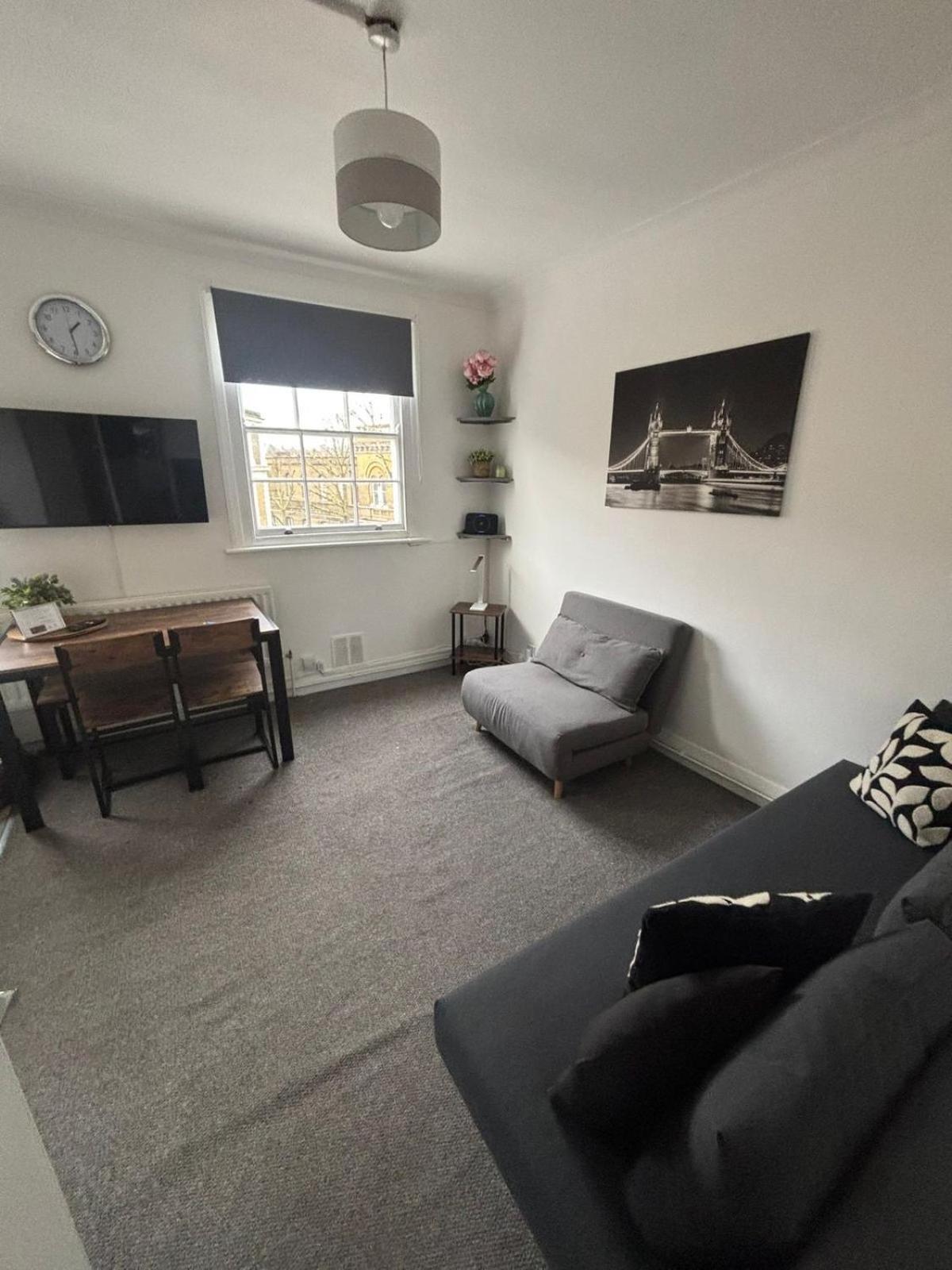 Flat In The Heart Of Camden Town Διαμέρισμα Λονδίνο Εξωτερικό φωτογραφία